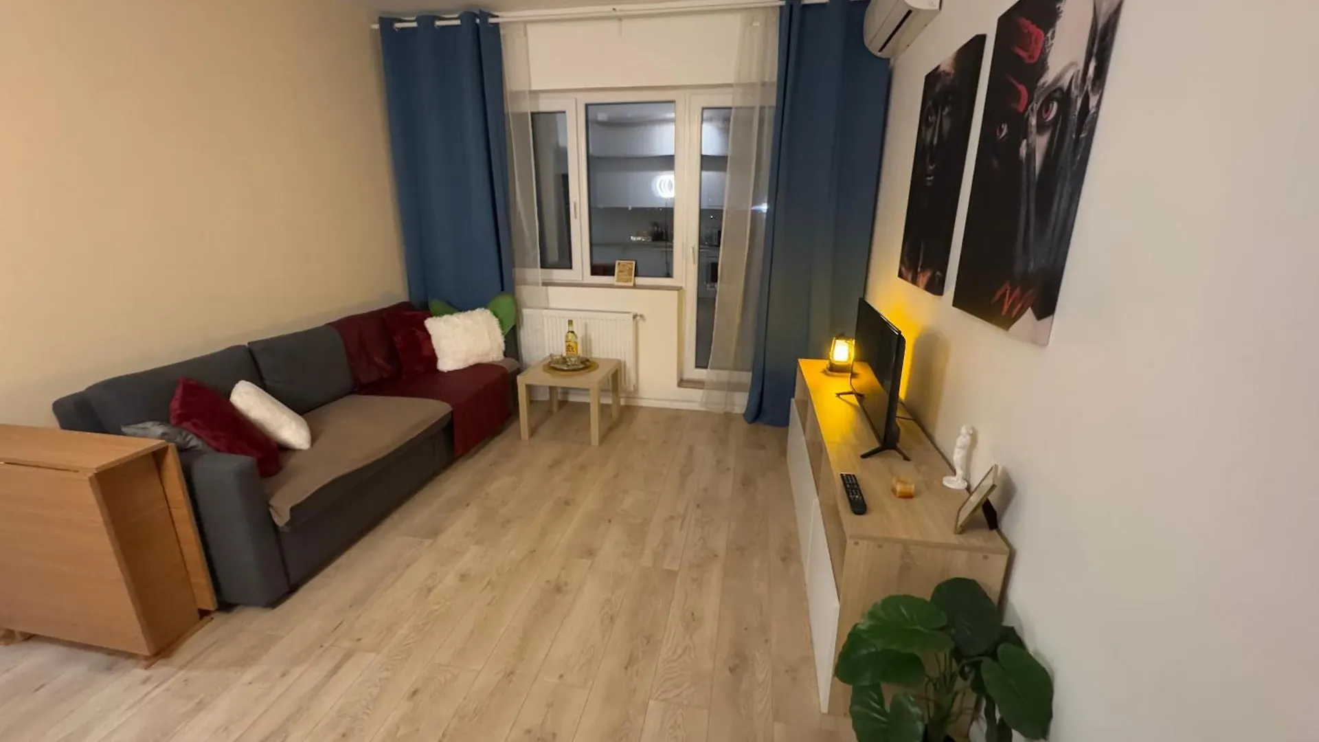 Starlight Haven Lägenhet Bukarest